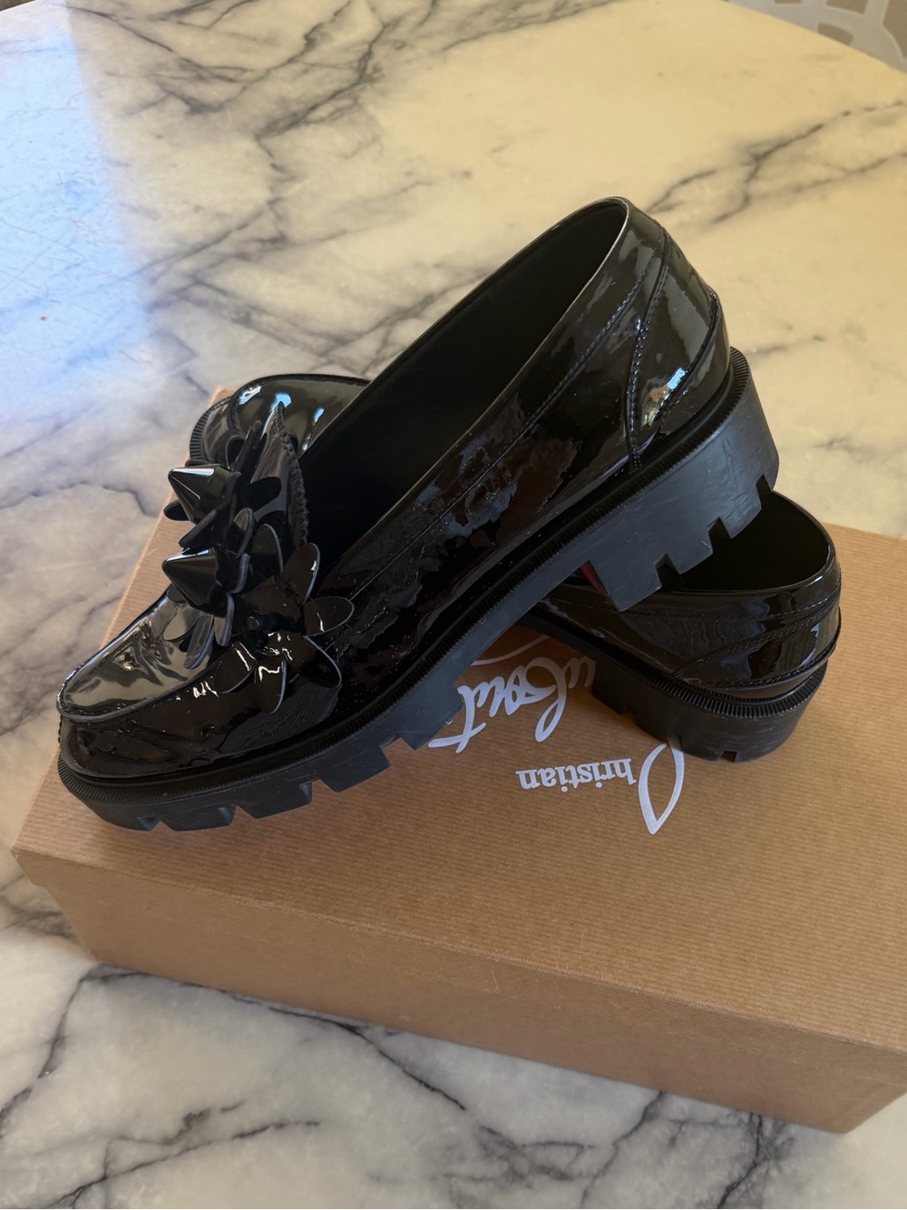 Christian Louboutin Black Patent Daisy Spike Appliqué Loafers Moccasins 40 9 - Picture 8 of 10